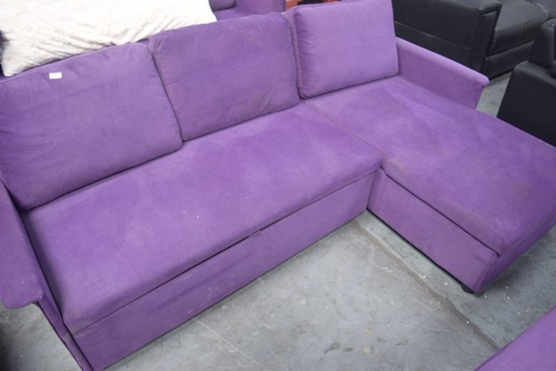 1 x ROMAN CONRAD 3-SEATER CORNER SOFA BED IN PURPLE RRP £600 (DISPLAY MODEL) *PLEASE NOTE THAT THE