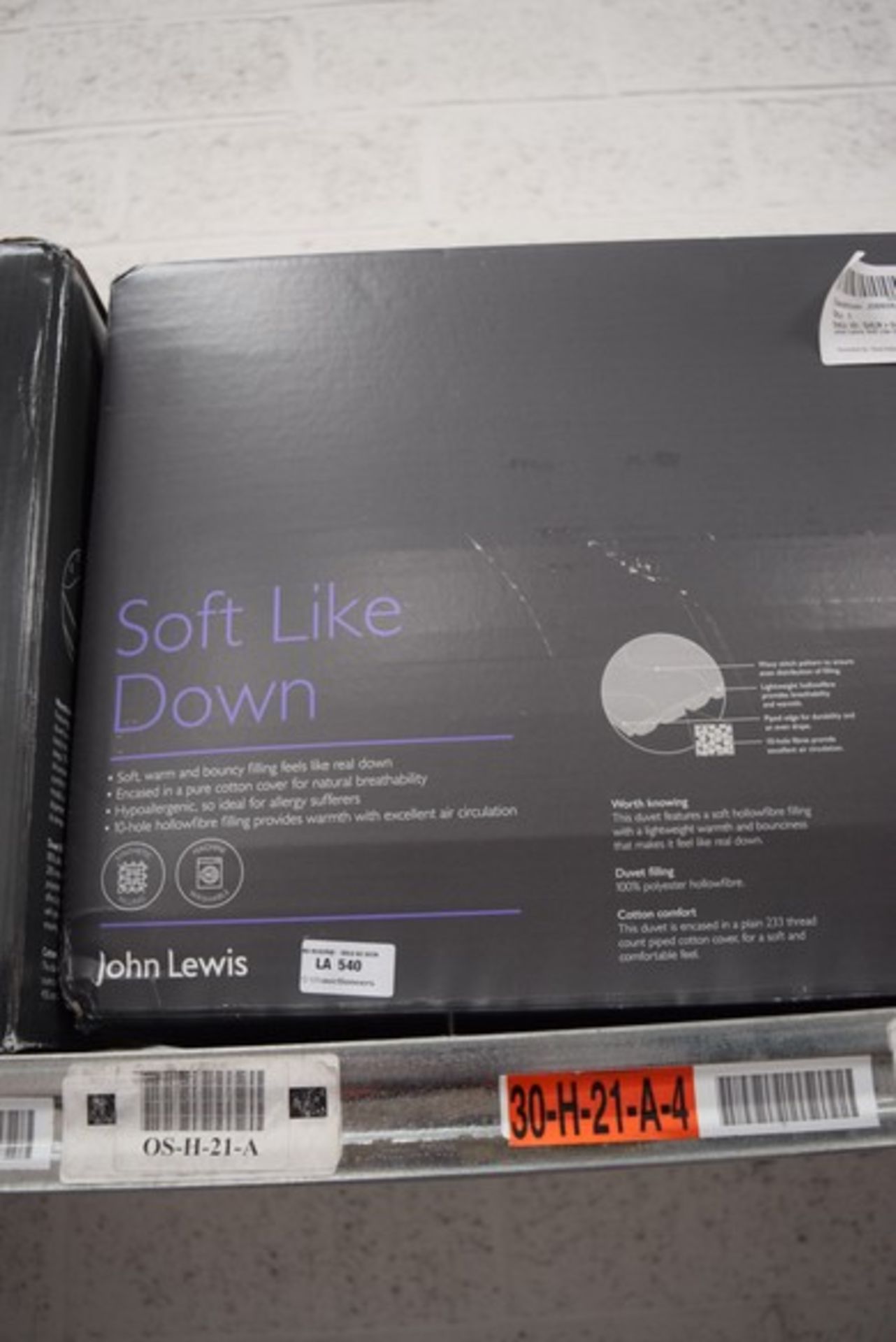 1 x DESIGNER SOFT LIKE DOWN 13.5 TOG DUVET IN KING SIZE RRP £90 18.07.17 *PLEASE NOTE THAT THE BID