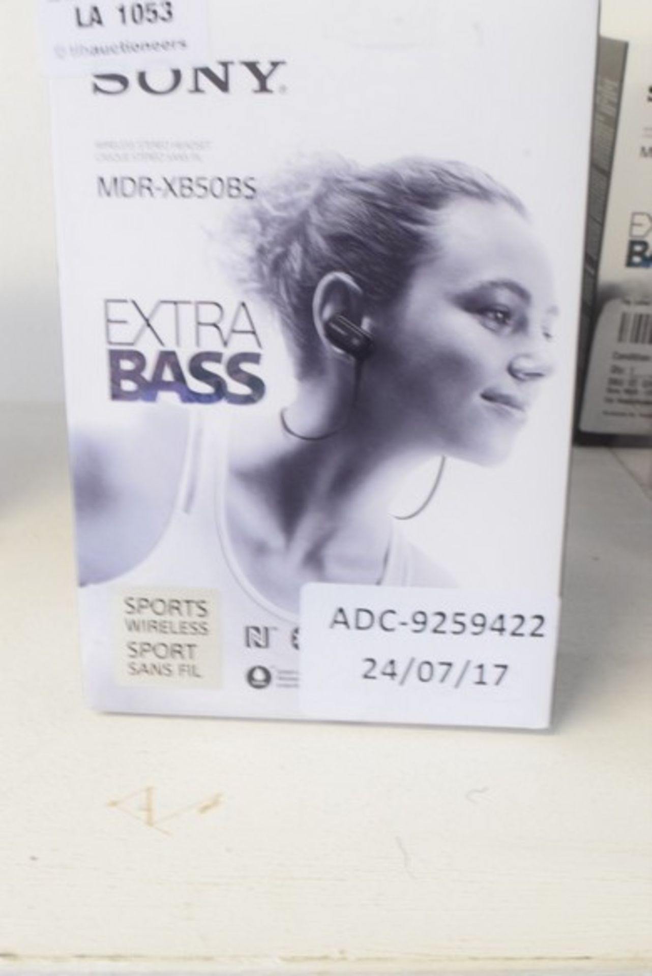 1 x BOXED SONY NFC SPLASH RESISTANT WIRELESS IN-EAR HEADPHONES (UNTESTED) RRP £45 24.07.17 *PLEASE