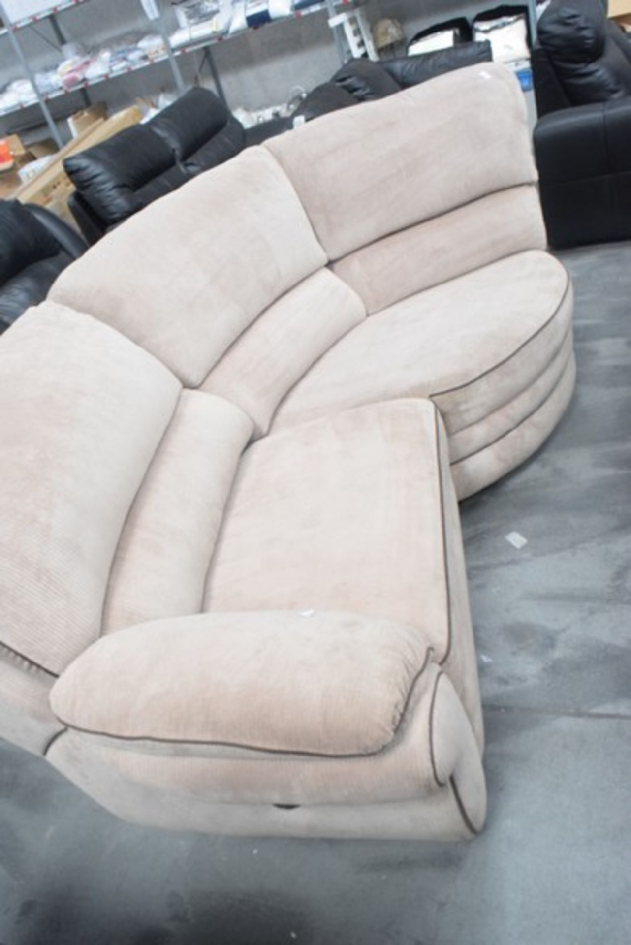 1 x DESIGNER CURVED FABRIC SOFA RRP £200 26.05.17 *PLEASE NOTE THAT THE BID PRICE IS MULTIPLIED BY