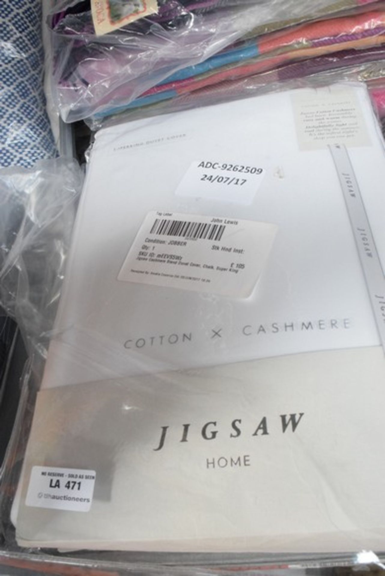 1 x JIGSAW CASHMERE BLEND DUVET COVER IN SUPER KING SIZE RRP £105 24.07.17 *PLEASE NOTE THAT THE BID