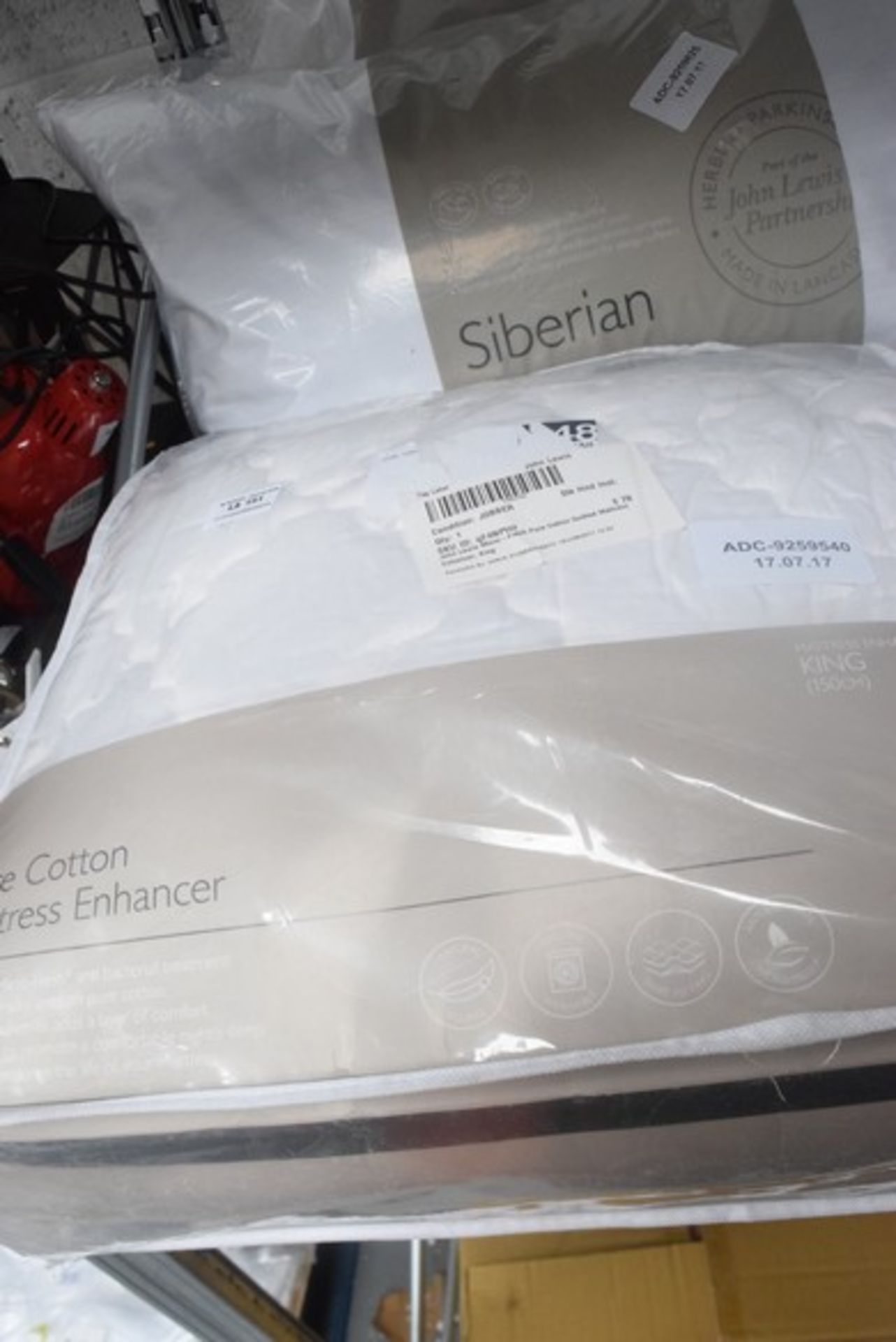 1 x DESIGNER PURE COTTON QUILTED MICRO FRESH MATTRESS ENHANCER IN KING SIZE RRP £78 17.07.17 *PLEASE