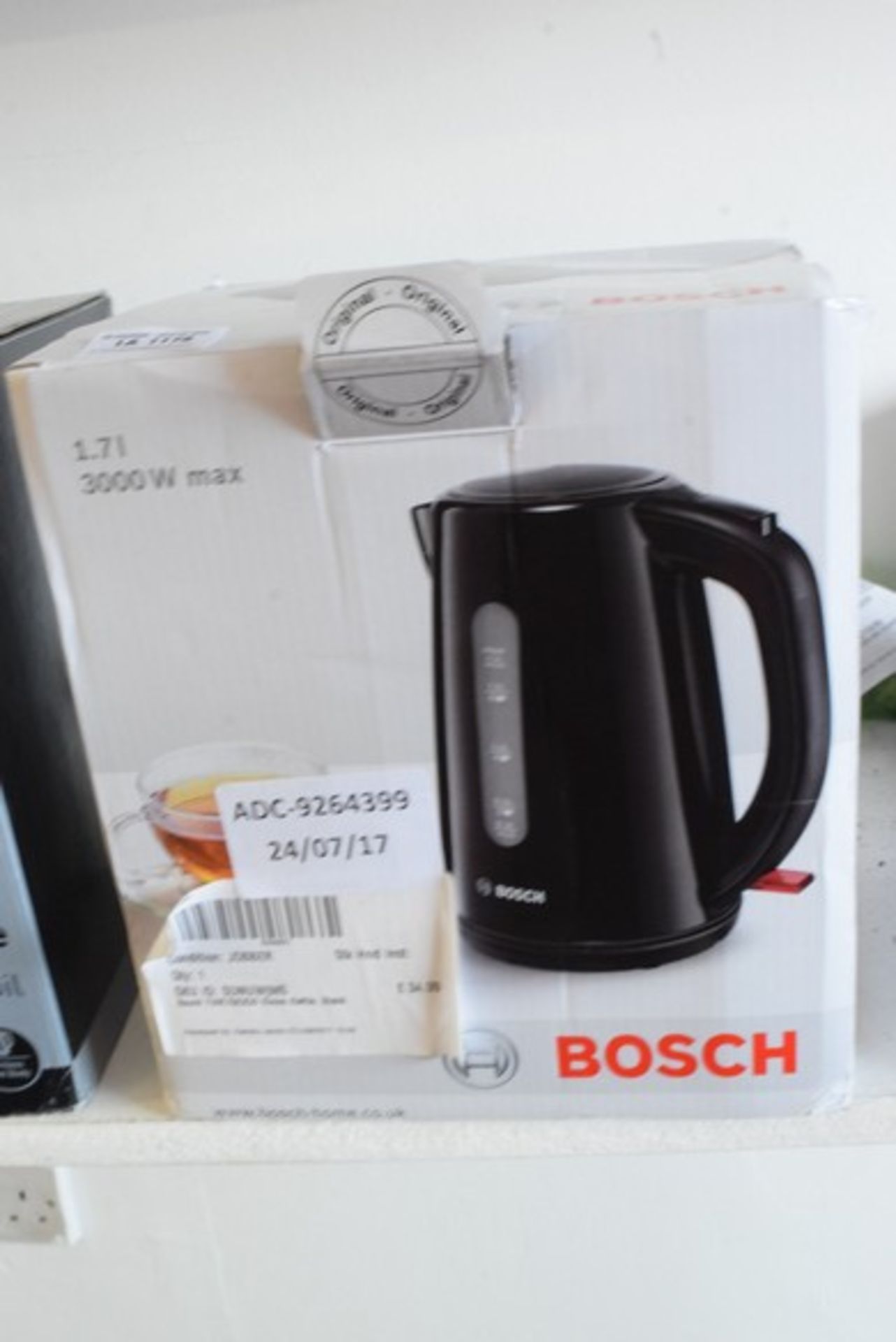 1 x BOSCH VISION KETTLE RRP £35 24/07/17 *PLEASE NOTE THAT THE BID PRICE IS MULTIPLIED BY THE NUMBER