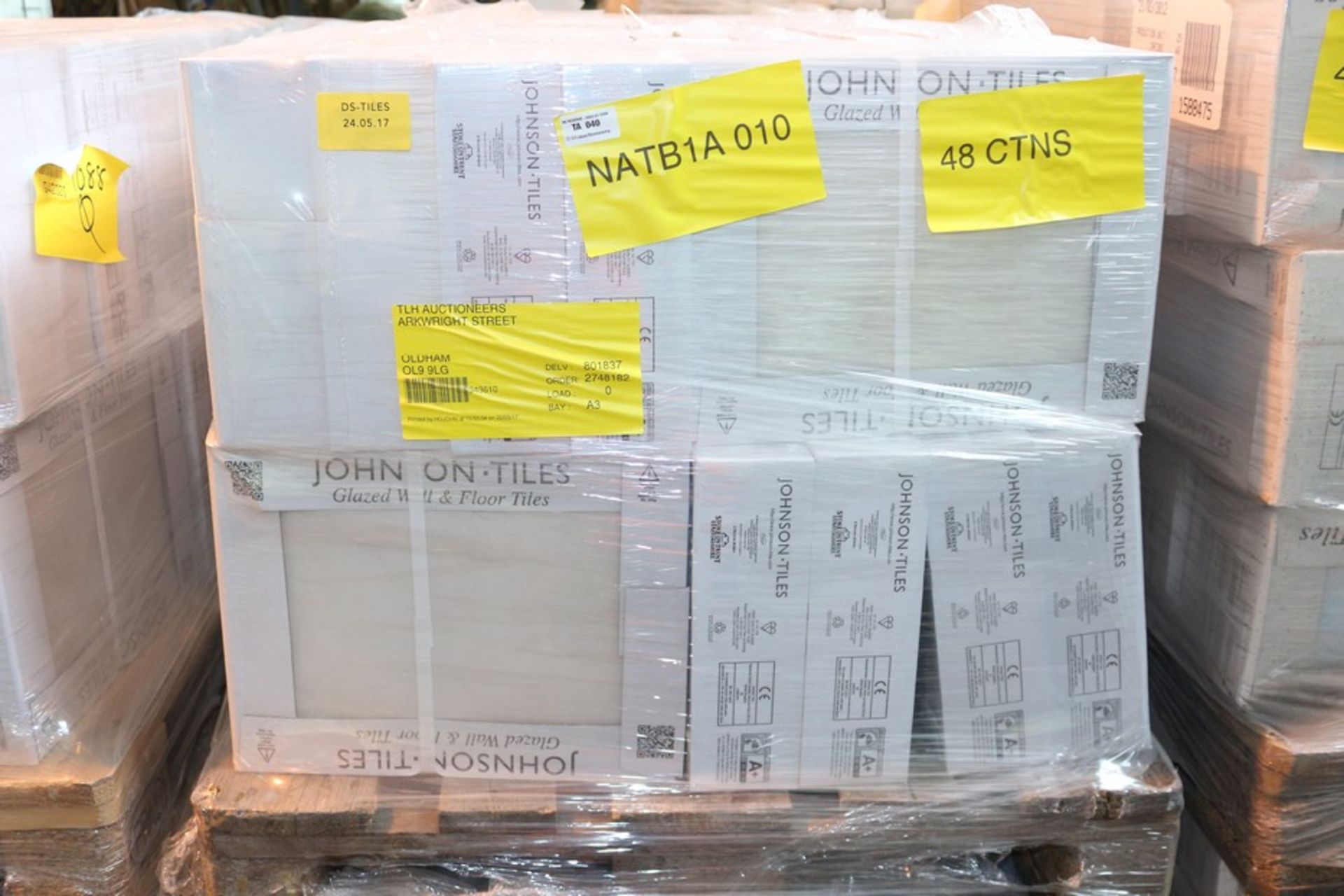 48X FACTORY SEALED BY JOHNSON TILES GLAZED WALL AND FLOOR TILES 360 X 270MM RRP £19.99 PER PACK - Image 3 of 3