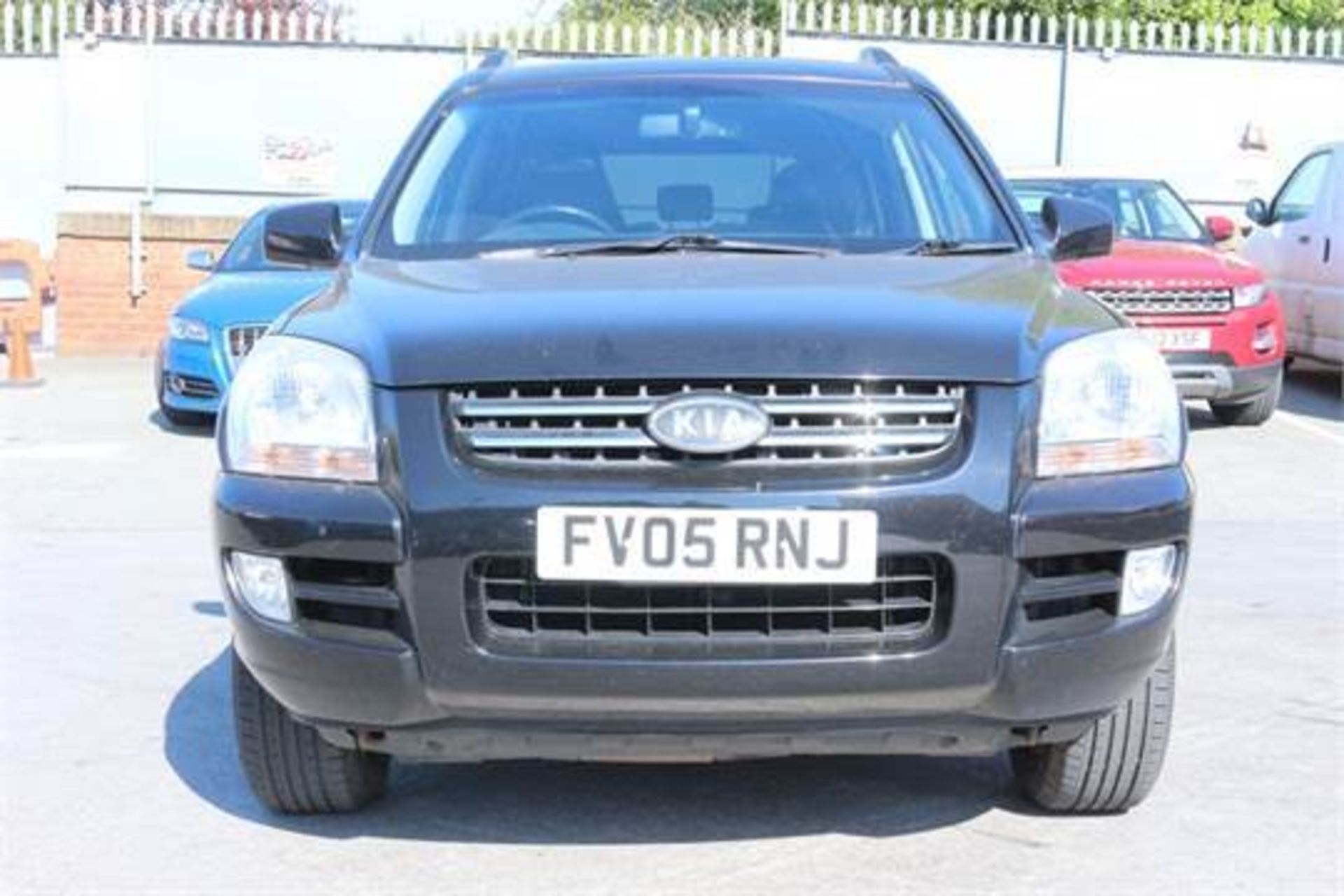 KIA, SPORTAGE XS, FV05 RNJ, 2-0 LTR, PETROL, MANUAL, 5 DOOR SUV, 13.06.2005, CURRENT RECORDED - Image 14 of 16