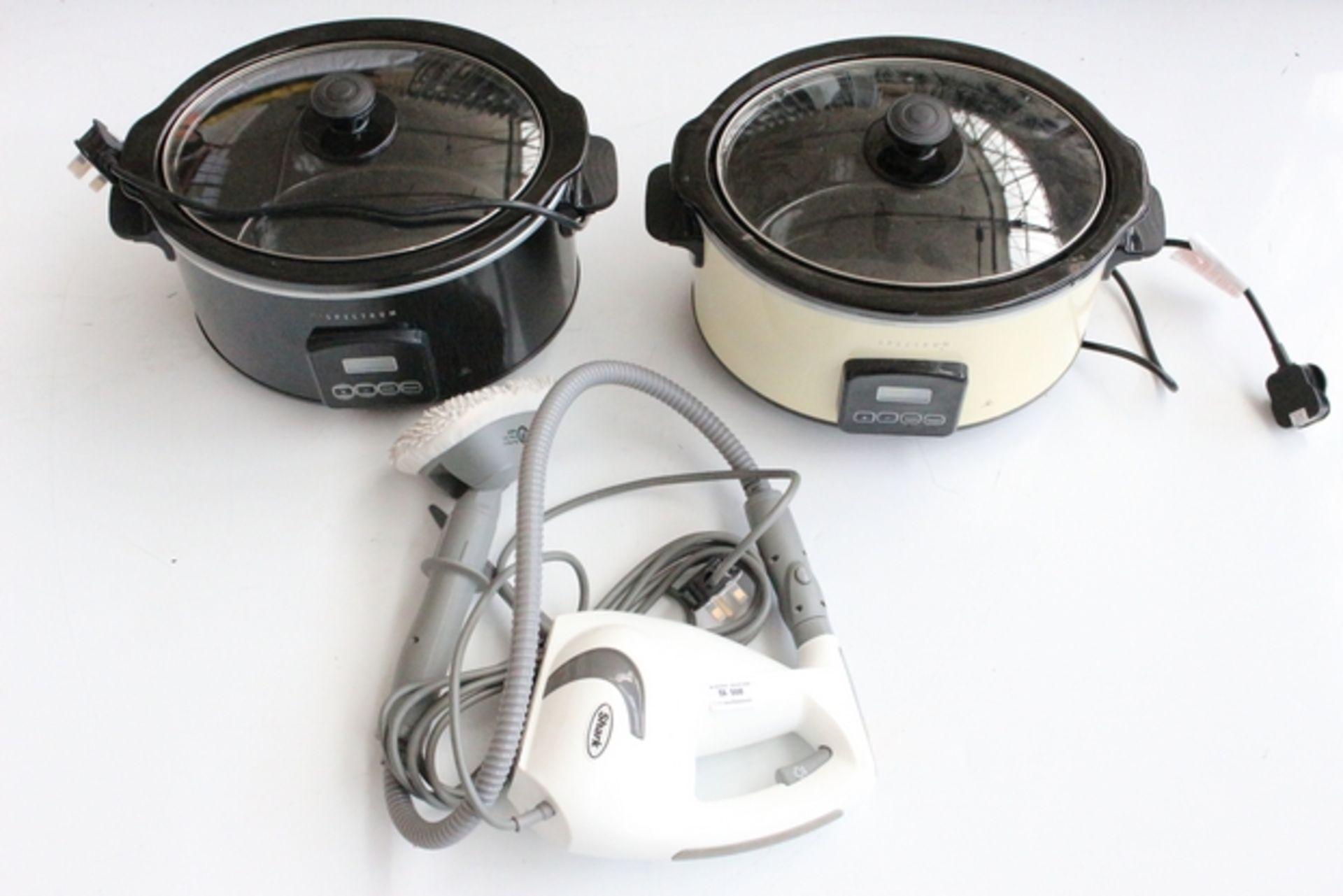 1X LOT TO CONTAIN 3 ITEMS TO INCLUDE SLOW COOKERS X2 AND A SHARK CLEANER X1 (DS-ATL) (05.07.17)