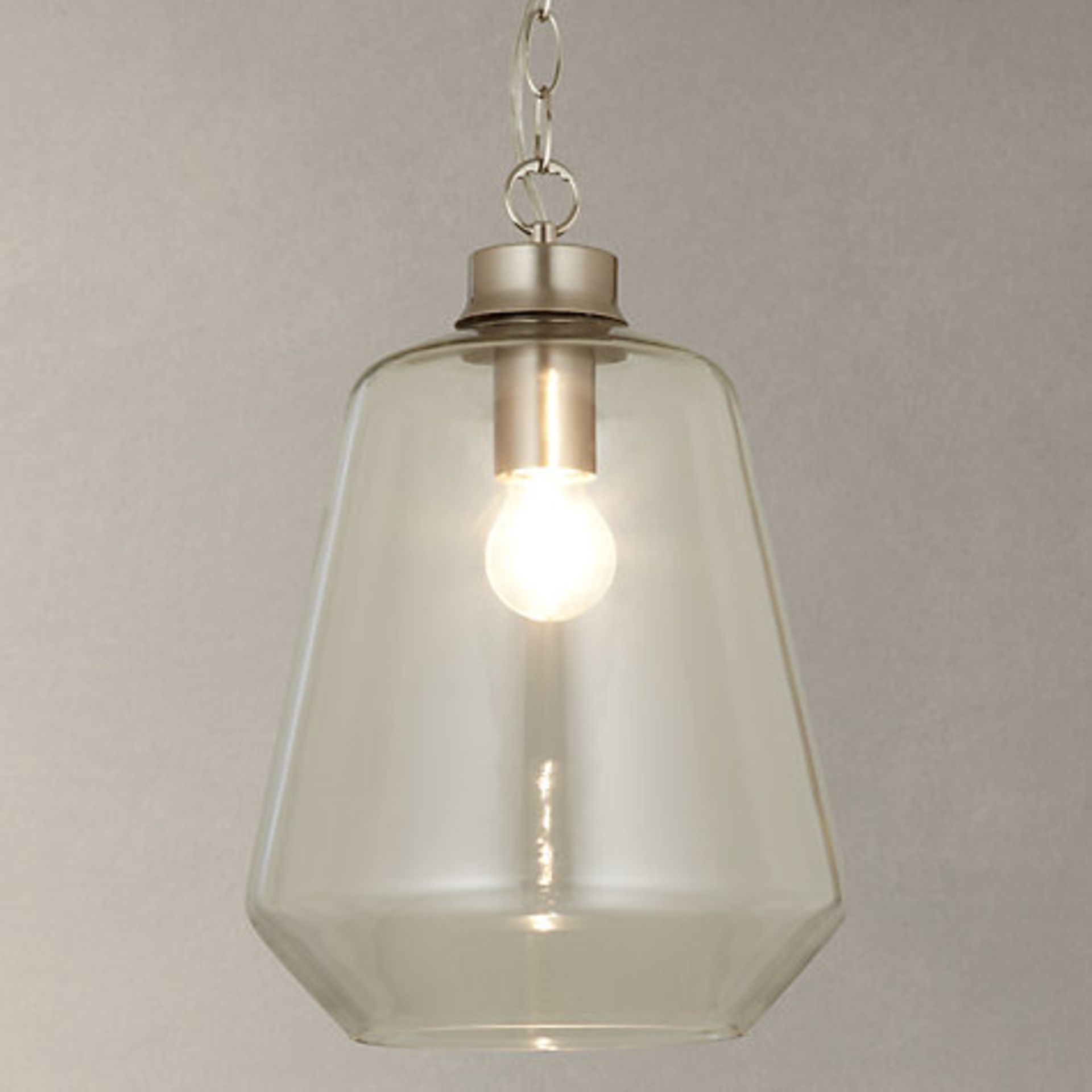 1 x BOXED COLBURGH GLASS AND BRASS PENDANT LIGHT RRP £90 (70141408) 07.08.17 *PLEASE NOTE THAT THE