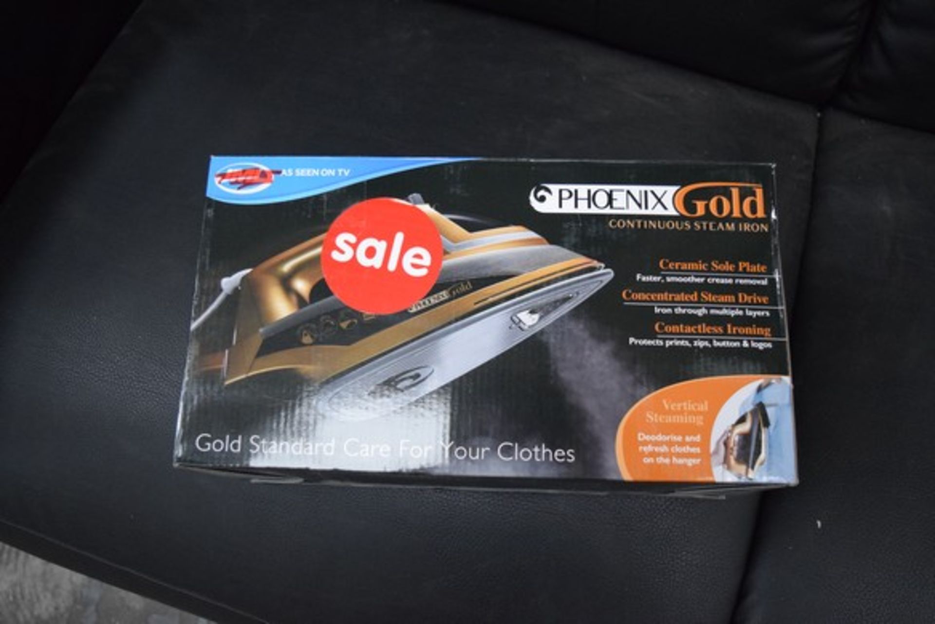 1 x BOXED PHOENIX GOLD CONTINUOUS STEAM IRON RRP £40 10.07.17 *PLEASE NOTE THAT THE BID PRICE IS