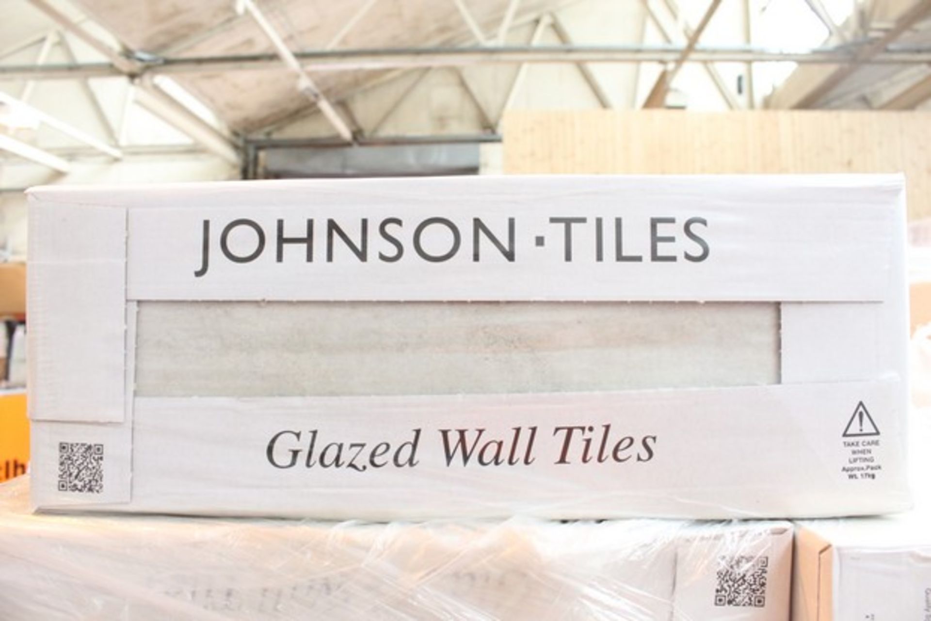 60X FACTORY SEALED BY JOHNSON TILES GLAZED WALL TILES 400 X 150MM 17 PER PACK RRP £14.99 C0OMBINED - Image 2 of 2