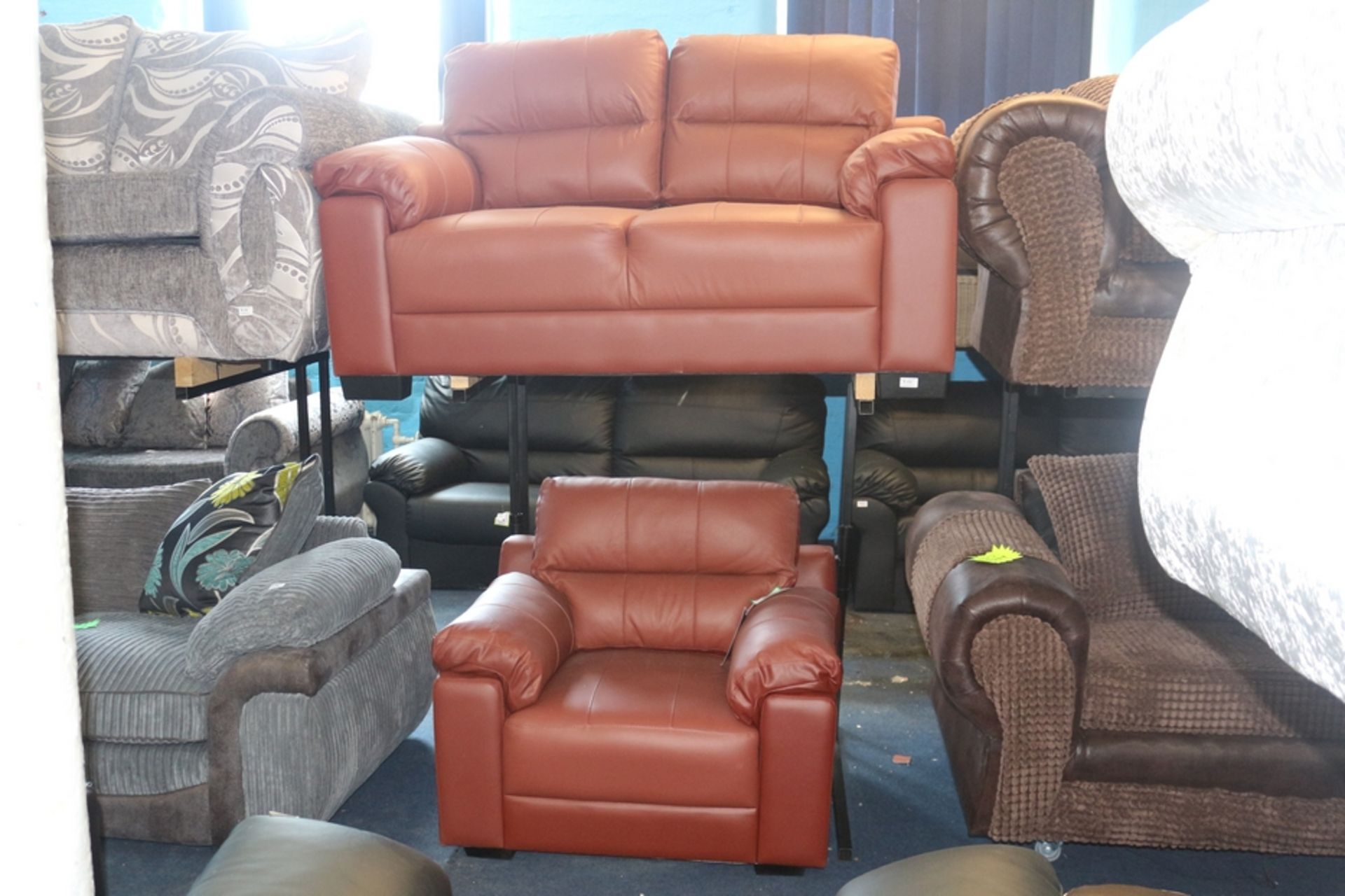 1X 1 AND 2 SEATER LEATHER SOFA SET RRP £350