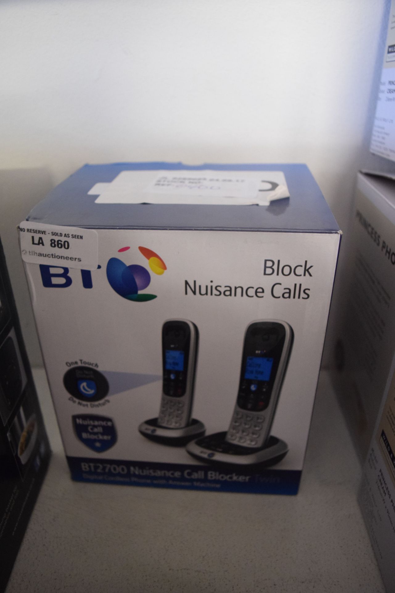 1 x BOXED BT 2700 NUISANCE CALL BLOCKER TWIN PHONE SET RRP £40 04.09.17 *PLEASE NOTE THAT THE BID