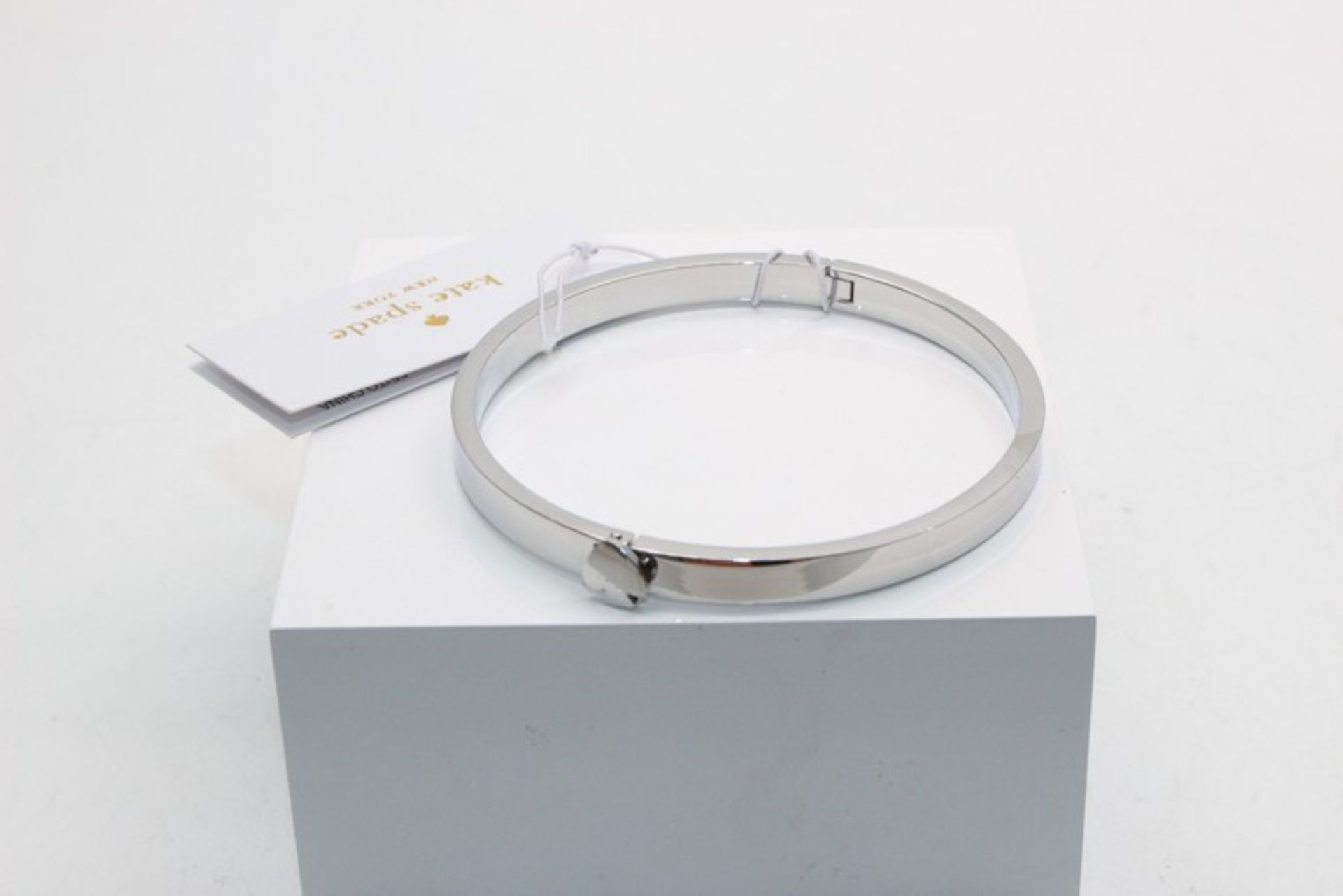 1 x BAGGED WOMENS KATE SPADE NEW YORK BANGLE (07.09.17) (1646041) *PLEASE NOTE THAT THE BID PRICE IS