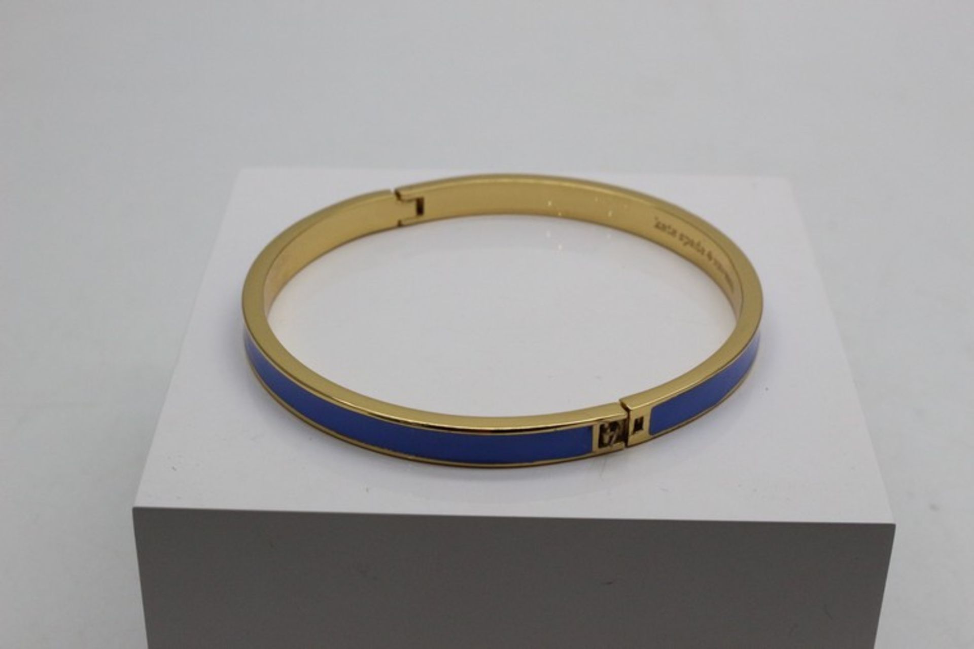 1 x WOMENS DESIGNER BANGLE (07.09.17) (1347951) *PLEASE NOTE THAT THE BID PRICE IS MULTIPLIED BY THE