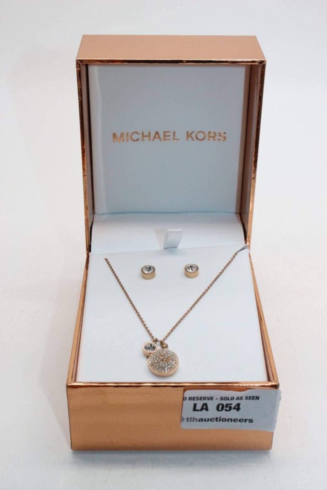 1 x BOXED MICHAEL KORS NECKLACE AND EARRING SET (07.09.17) (1111102) *PLEASE NOTE THAT THE BID PRICE