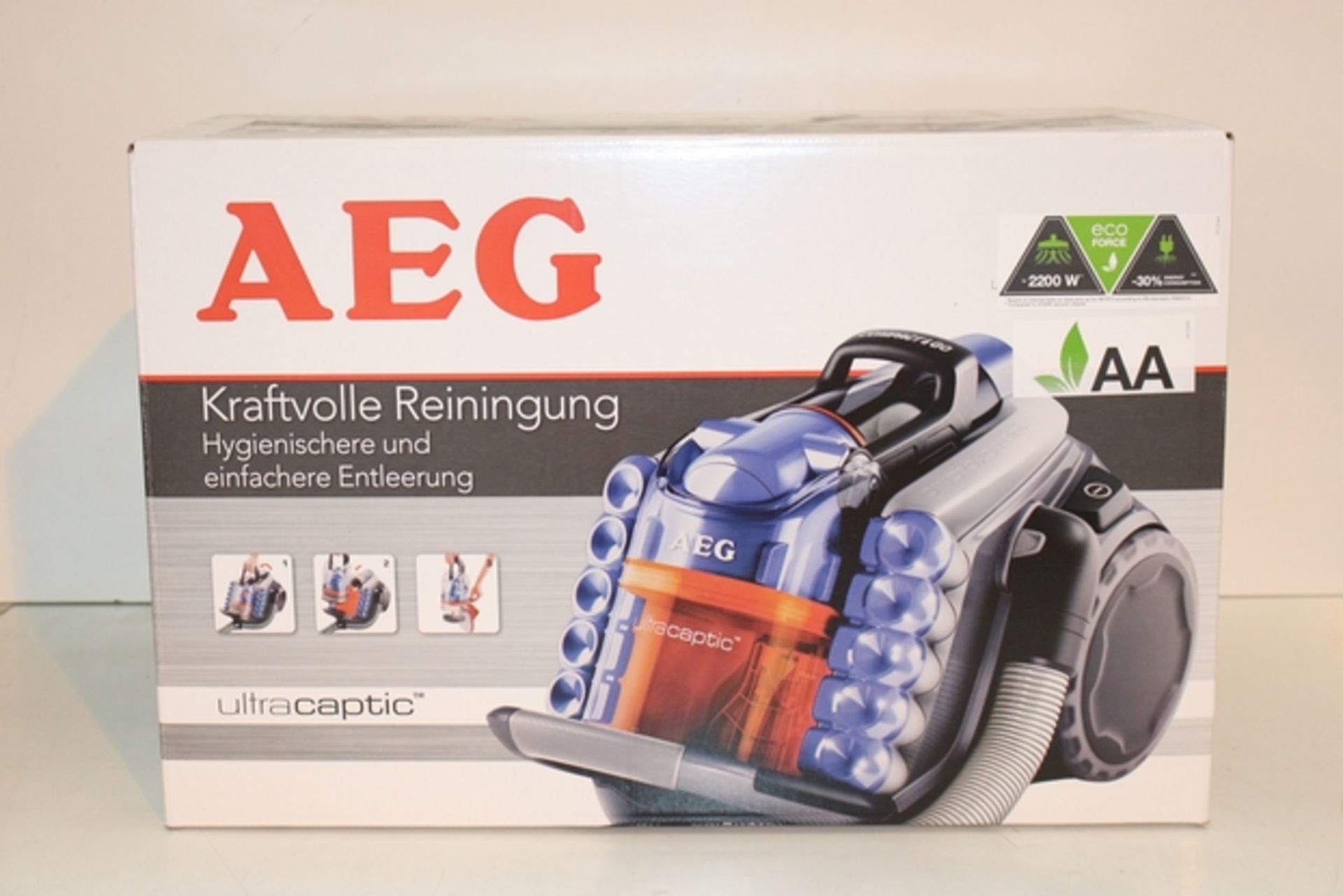 1X BOXED AEG POWERFUL VACUUM CLEANING KIT RRP £160 (DS-TLH-B) (36.113)