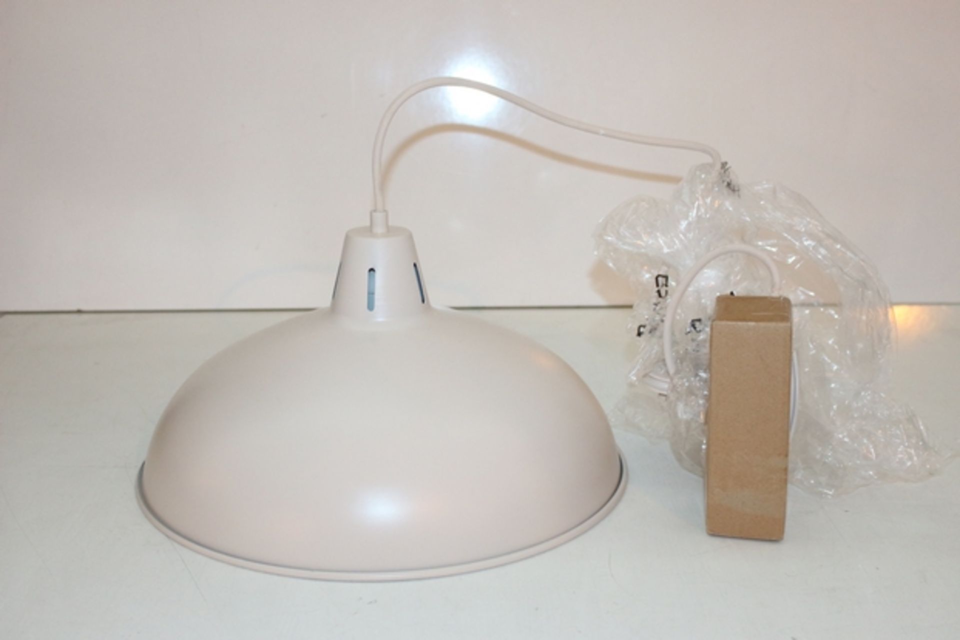 1X BOXED BRIGITTA CEILING FITTING PAINTED FINISH RRP £60 (DS-TLH-B) (44.115)