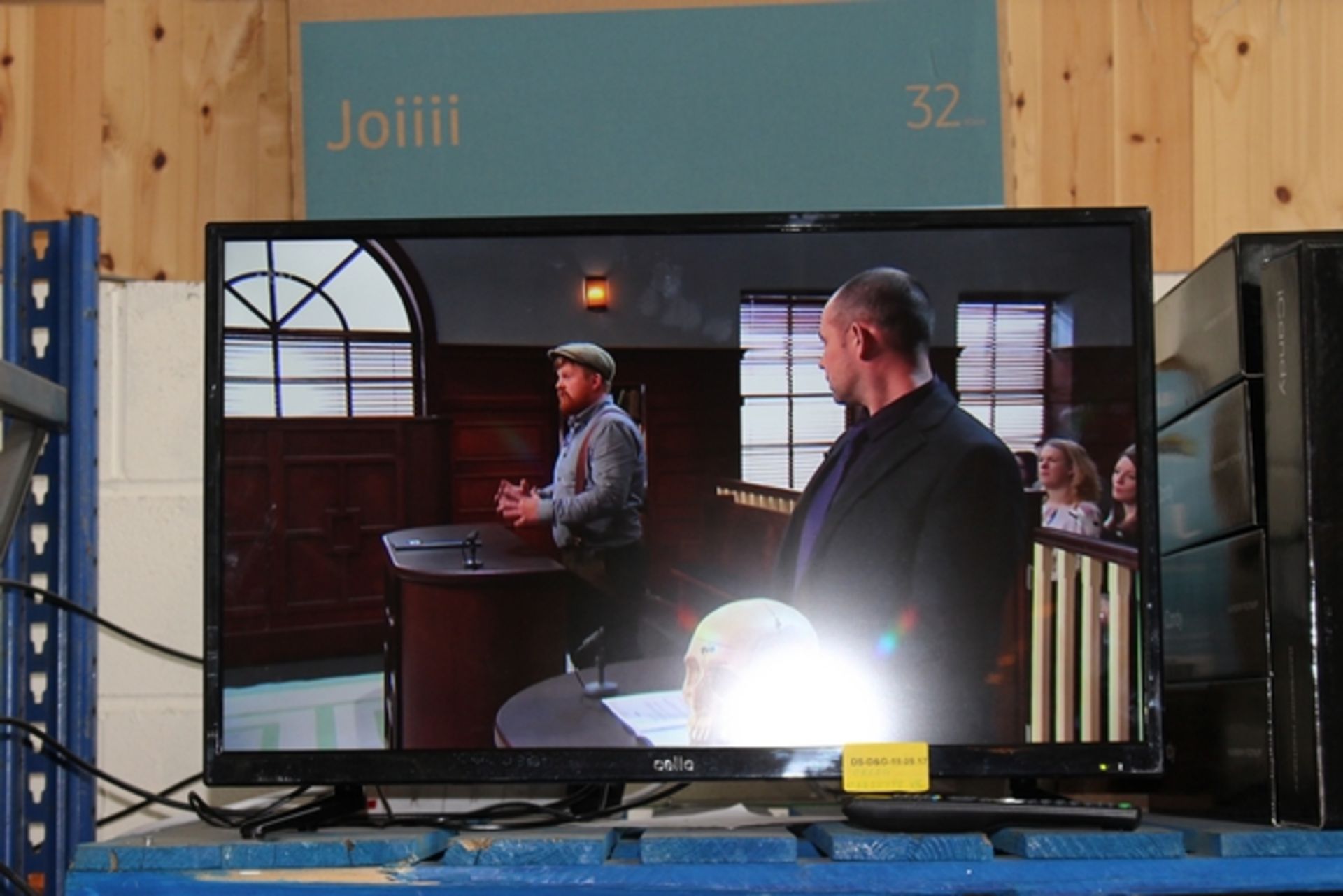 1X Cello C32227T2 V5 32 Inch HD Ready LED TV Built In Freeview C Grade WITH REMOTE RRP £200 (DS-D&G)
