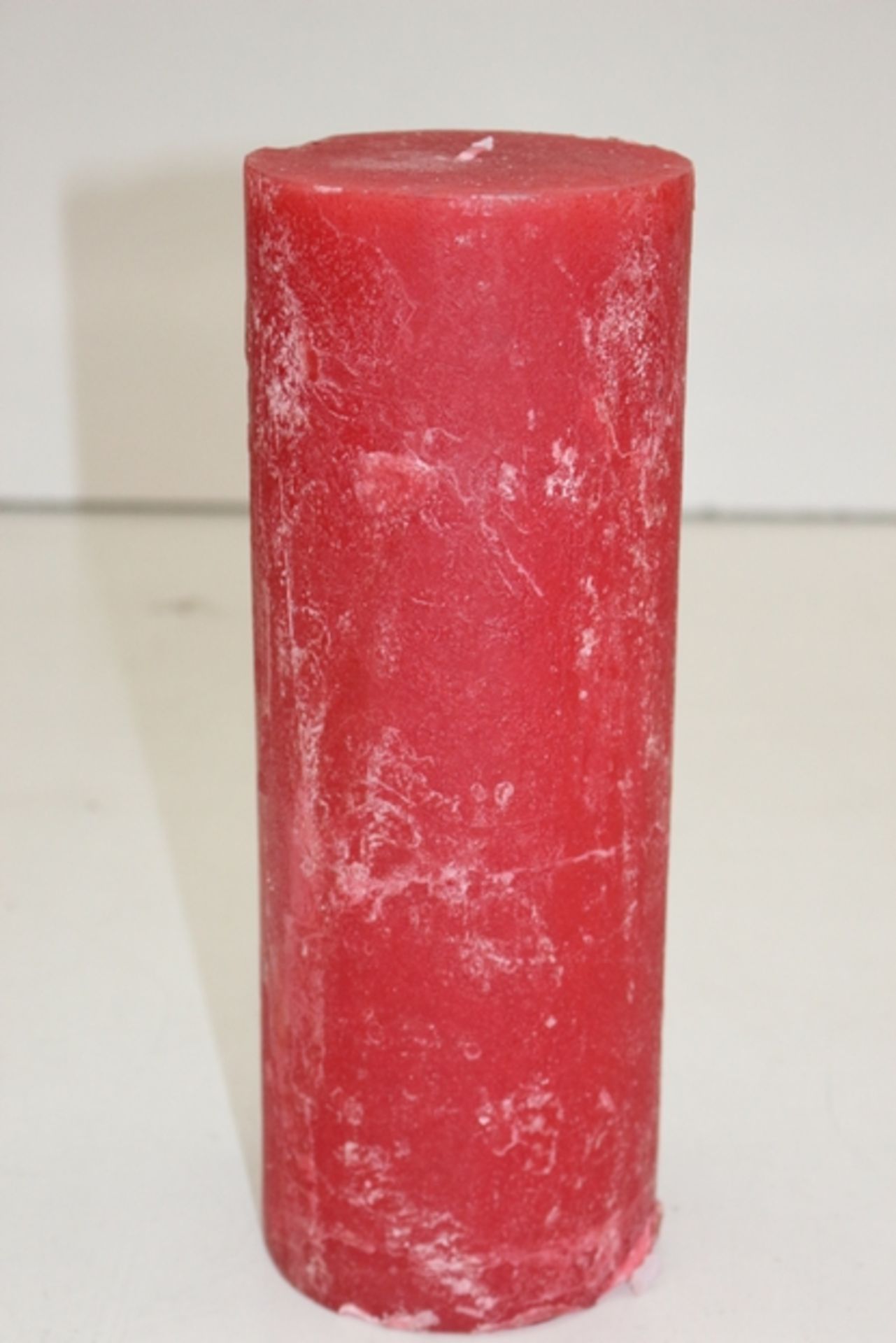 1X LOT TO CONTAIN 16 RED LARGE PILLAR CANDLES COMBINED RRP £320 (DS-TLH-A) (12.010M)