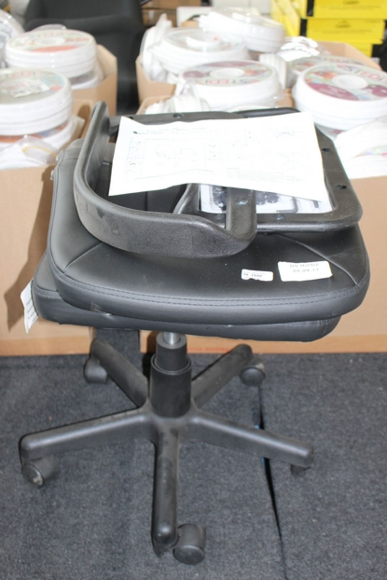 1X OFFICE CHAIR (DS HOME) (20/09/17)