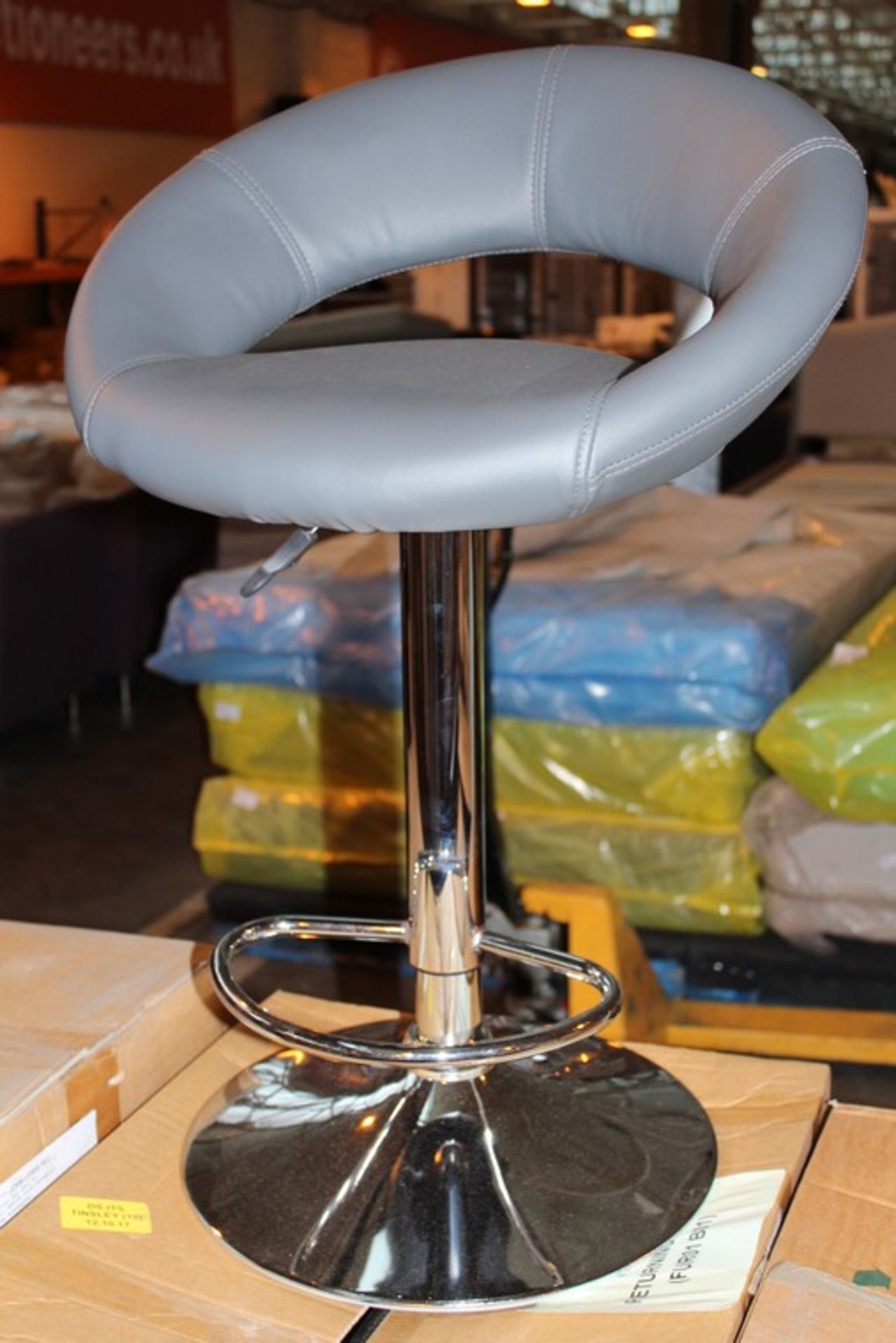 2 x OLIVER BAR STOOLS IN GREY (12/10/17)(2327389) *PLEASE NOTE THAT THE BID PRICE IS MULTIPLIED BY