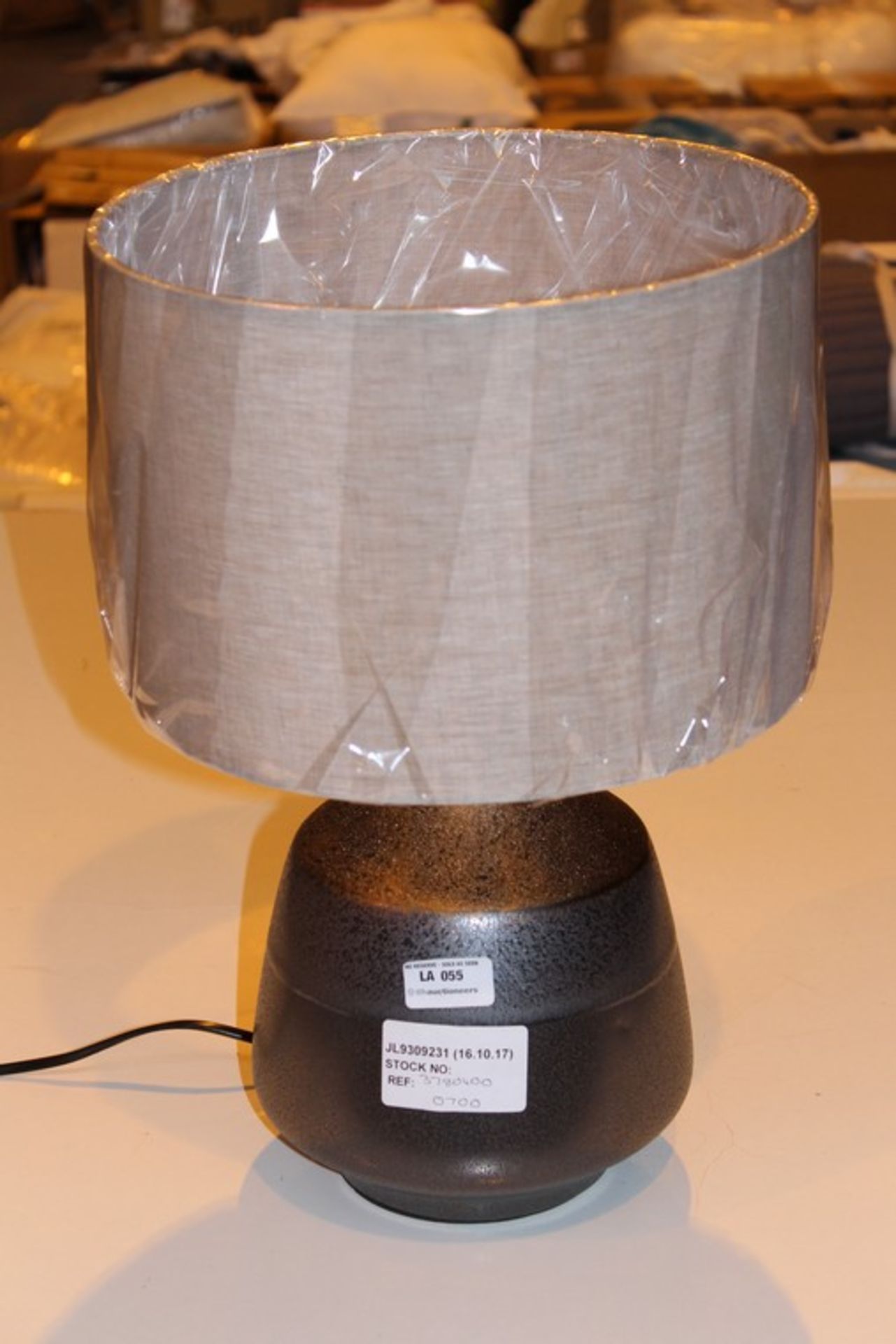 1 x BOXED DELANY TABLE LAMP WITH CERAMIC BASE RRP £70 (16.10.17) (3780400) *PLEASE NOTE THAT THE BID