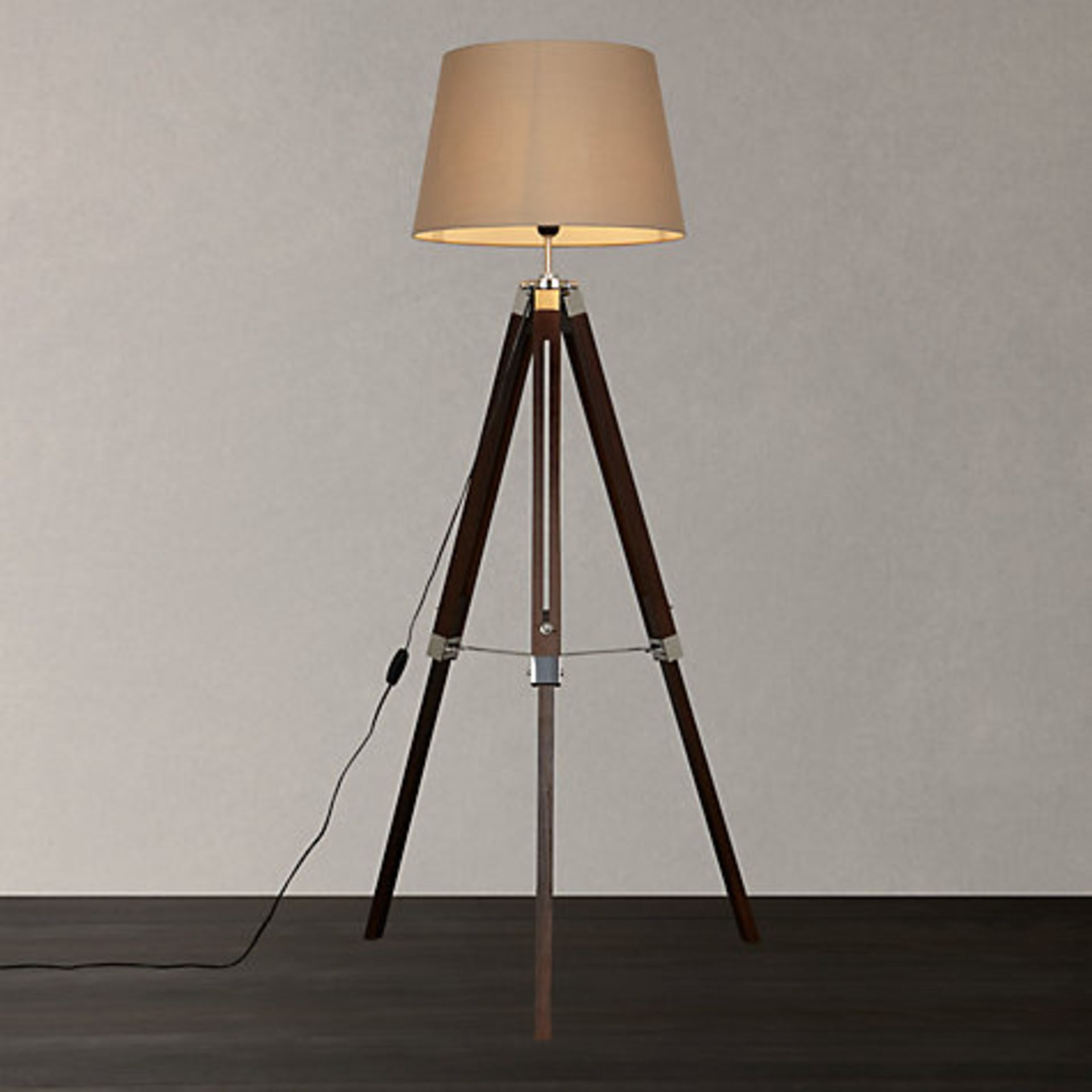 1 x BOXED JACQUES TRIPOD FLOOR LAMP (BASE ONLY AND NO FABRIC SHADE) (17.10.17) (3807625) *PLEASE