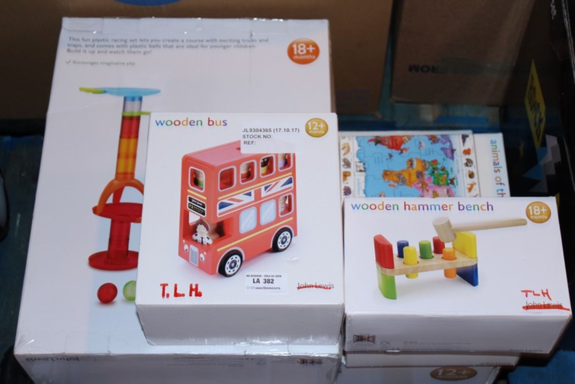 5 x BOXED ASSORTED CHILDRENS TOYS TO INCLUDE WOODEN BUSES, ANIMALS OF THE WORLD FLOOR PUZZLE AND