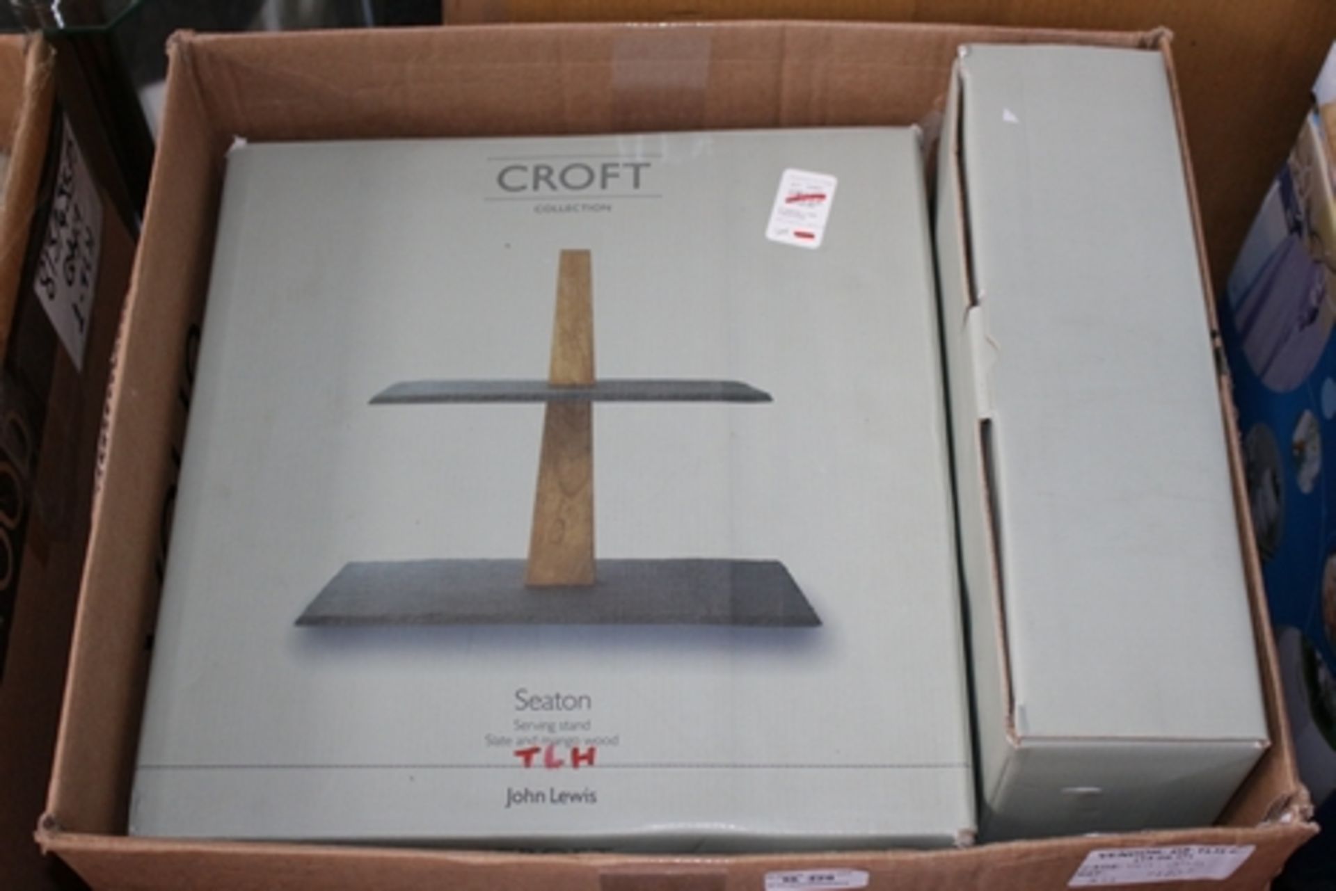 1X LOT TO CONTAIN 4 BOXED CROFT SEATON SERVING STANDS COMBINED RRP £130 (DS-TLH-F) (90.055)