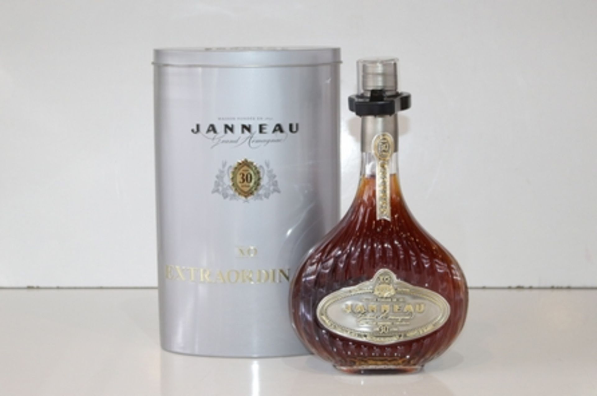 BOXED BRAND NEW JANNEAU X0 EXTRAORDINAIRE COGNAC RRP £150 (DS-TLH-G)(15.09.17)(35.005)