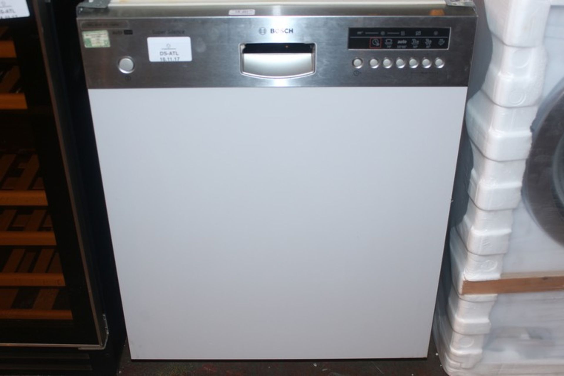 1 x BOSCH SUPER SILENCE DISH WASHER RRP £300 (16/11/17) *PLEASE NOTE THAT THE BID PRICE IS