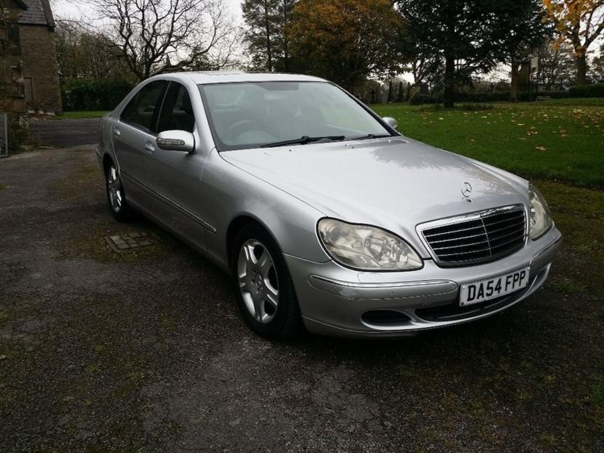 MERCEDES S 320 CDI, DA54 FPP, 26/11/2004, 3.2 LITRE, DIESEL, AUTO, 4 DOOR SALOON, CURRENT RECORDED - Image 2 of 23