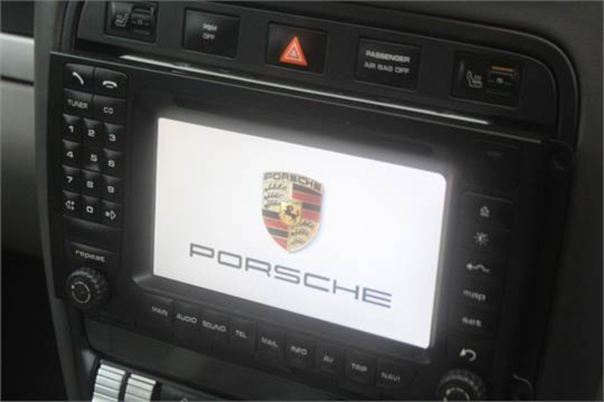 PORSCHE, CAYENNE S ESTATE, RF56 RXV, 4-6 LTR (340 BHP), PETROL, AUTOMATIC TIPTRONIC, 5 DOOR - Image 9 of 11