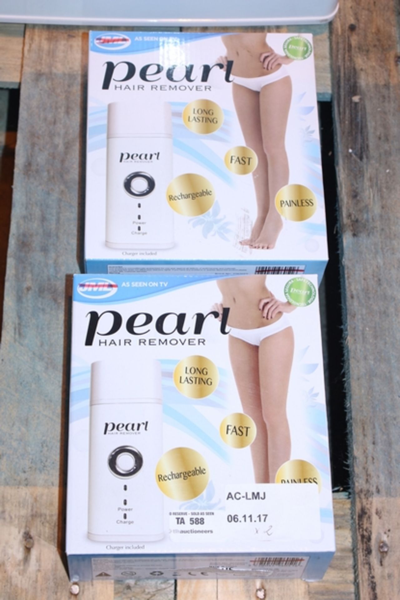 1X LOT TO CONTAIN 2 BOXED PEARL HAIR REMOVERS (AC-LMJ)