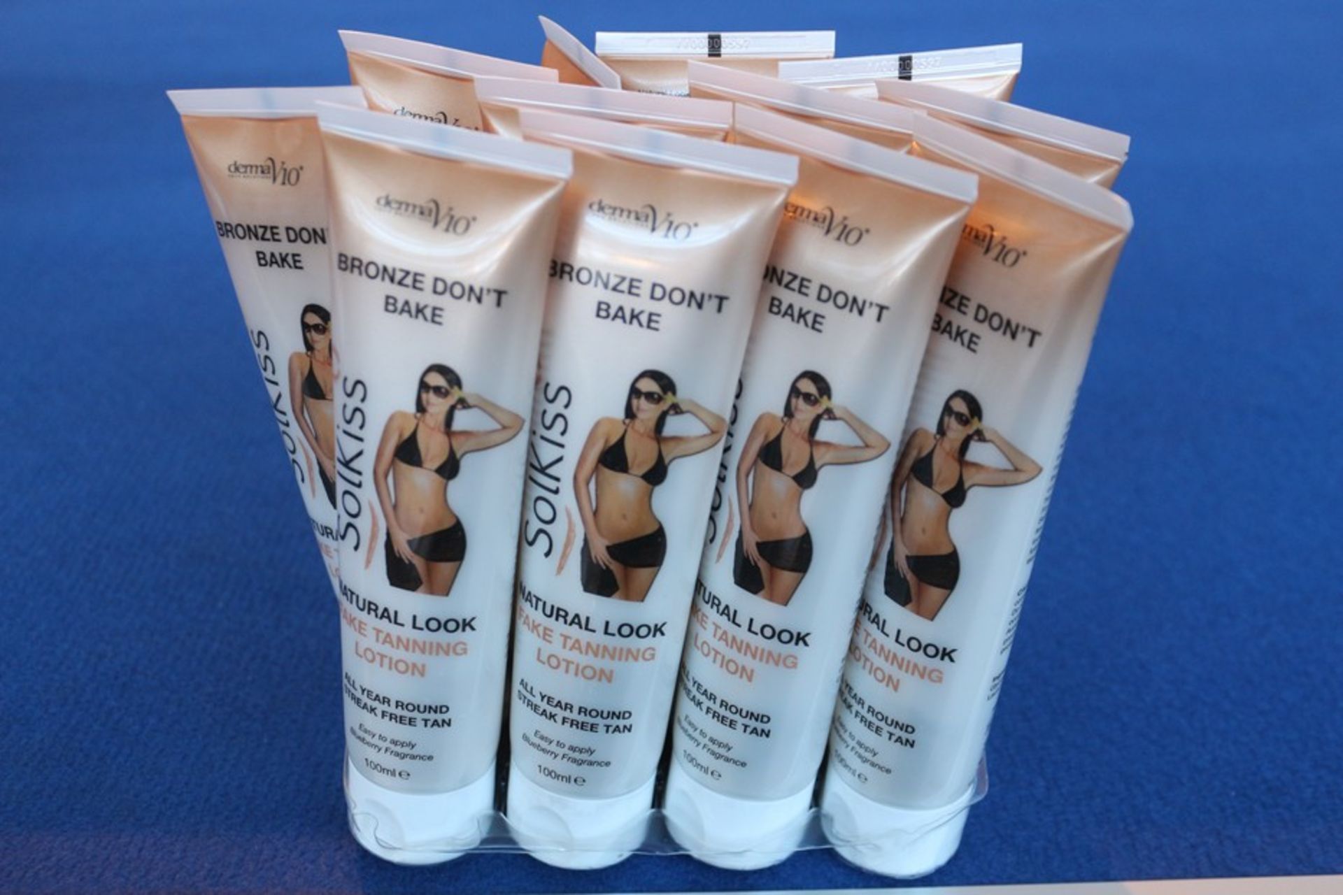 24X UNUSED SOLKISS NATURAL LOOK FAKE TANNING LOTION (SBW)