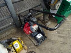 Wacker petrol plate compactor