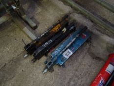 3 hydraulic pumps