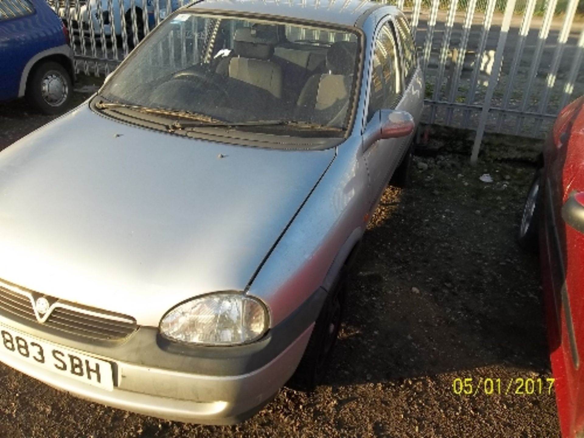 Vauxhall Corsa Club 12V - W883 SBH Date of registration: 07.03.2000 973cc, petrol, manual, silver - Image 5 of 5