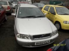 Volvo V40 D SE Estate – RV52 CLY Date of registration:  30.09.2002 1870cc, diesel, manual, silver