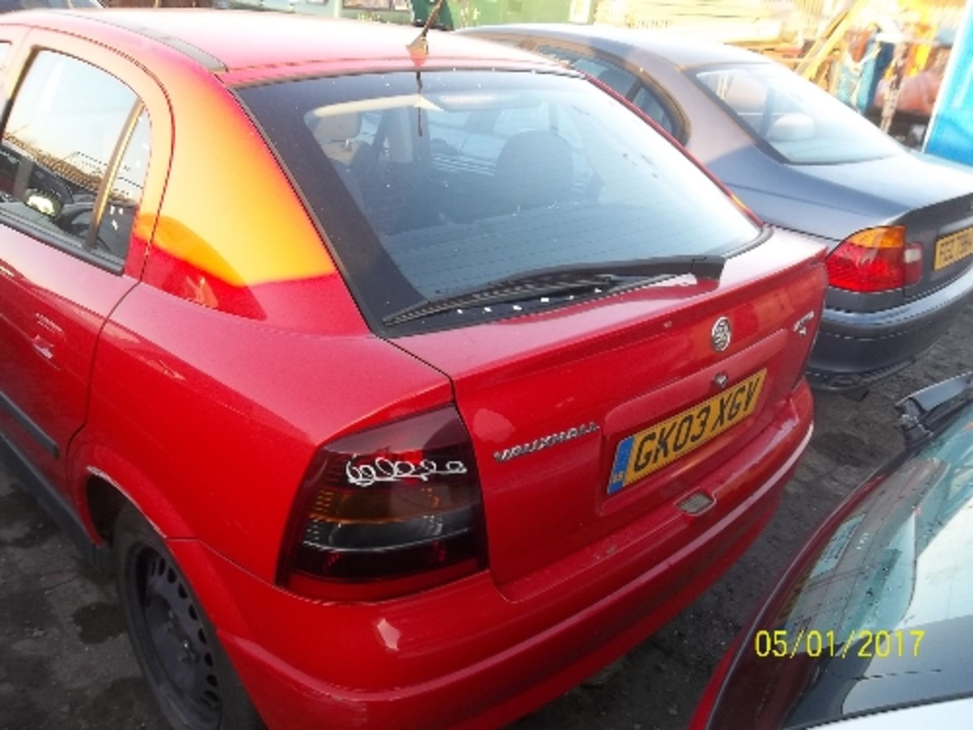 Vauxhall Astra SXI 16V - GK03 XGV Date of registration: 01.03.2003 1598cc, petrol, manual, red - Image 3 of 4