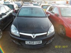 Vauxhall Astra Design - LN58 USM Date of registration: 28.10.2008 1598cc, petrol, manual, black