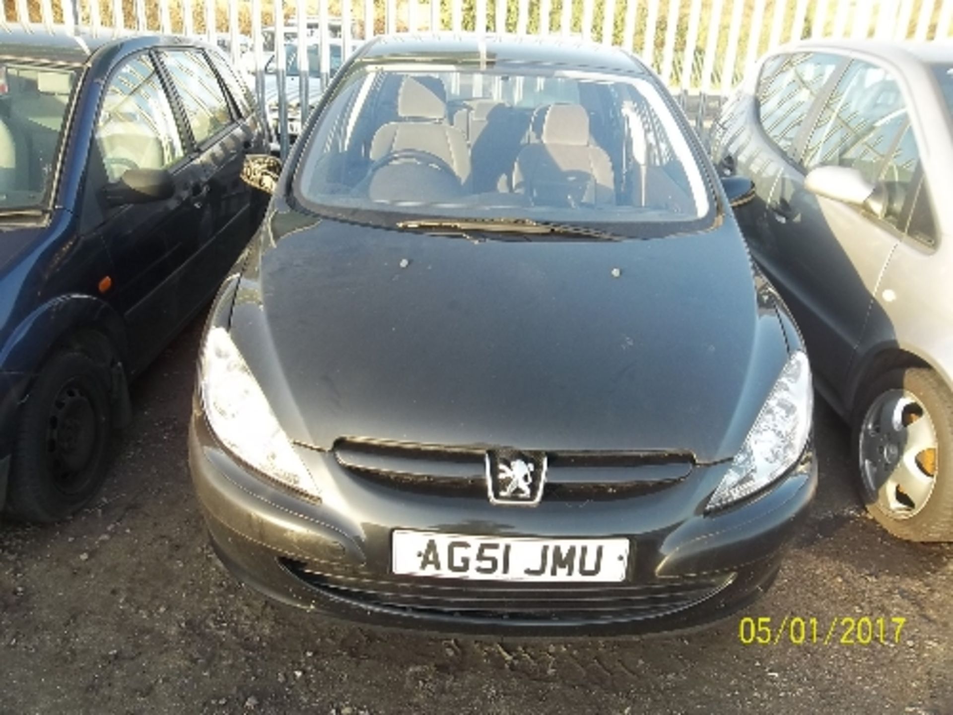 Peugeot 307 LX - AG51 JMU Date of registration: 14.02.2002 1360cc, petrol, manual, black Odometer