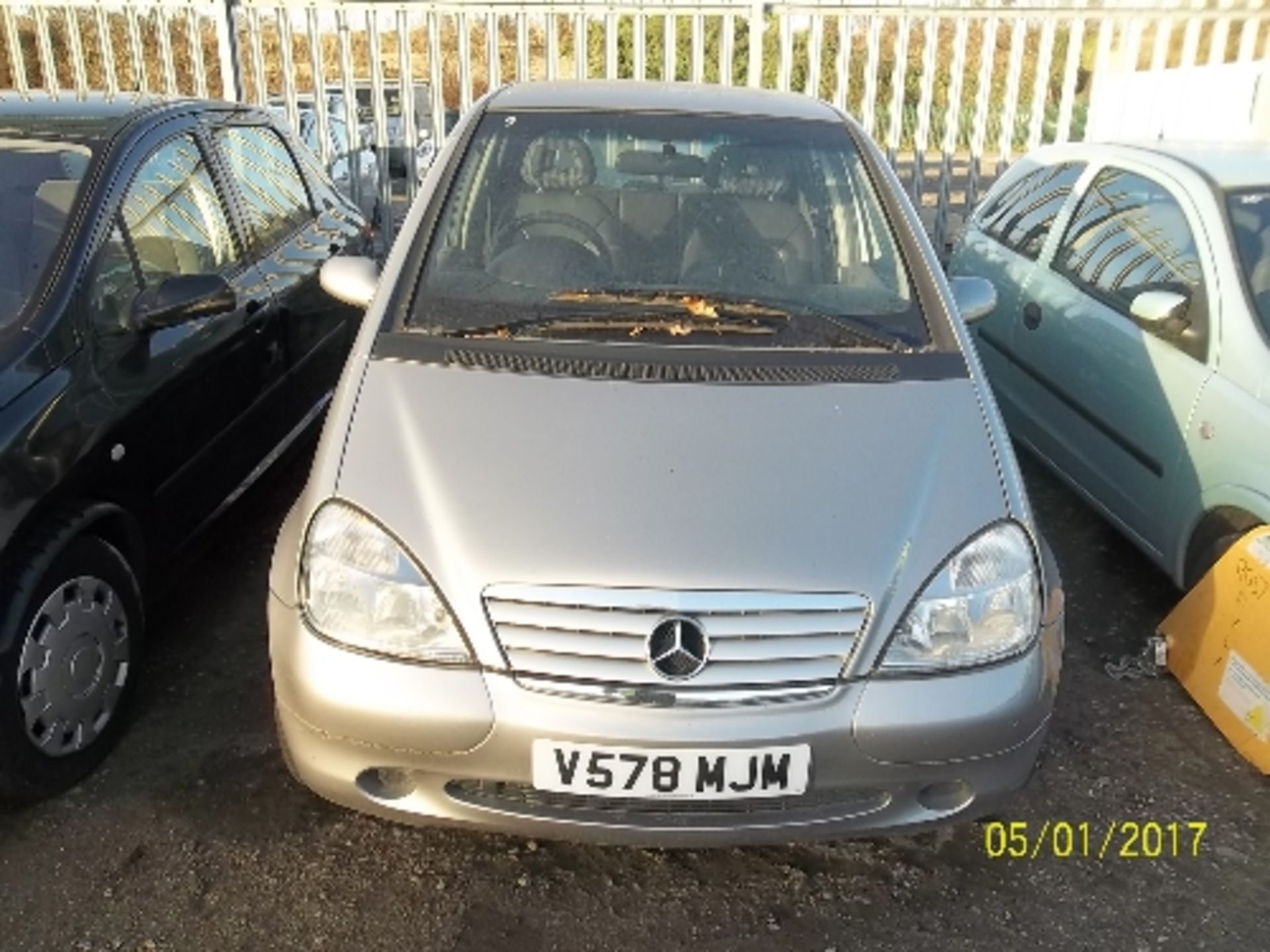 Mercedes A190 Avantgarde - V578 MJM Date of registration: 21.01.2000 1898cc, petrol, 5 speed