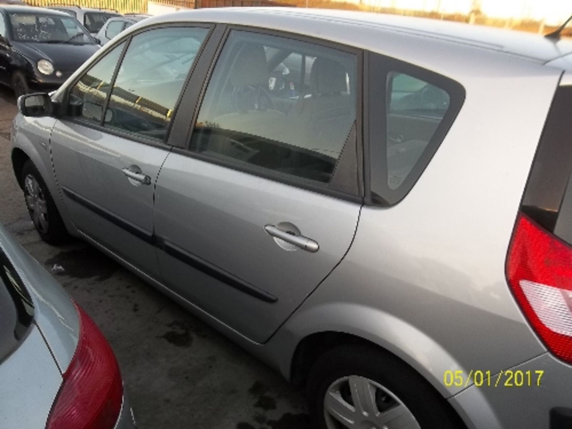 Renault Scenic Expression 16V - HV05 CYS Date of registration: 29.03.2005 1598cc, petrol, manual, - Image 4 of 4