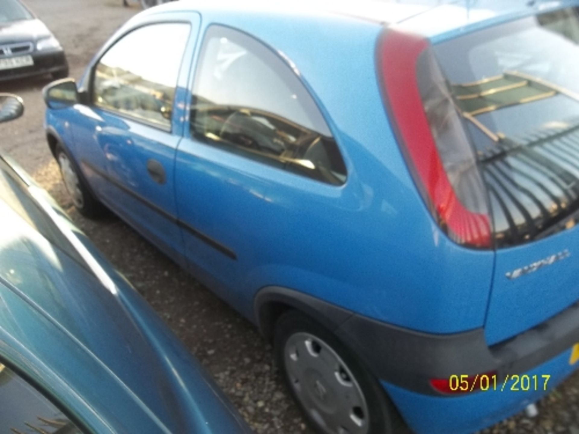 Vauxhall Corsa Club 12V - MJ02 OXH Date of registration: 13.05.2002 973cc, petrol, manual, blue - Image 4 of 4