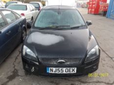 Ford Focus Titanium - NJ55 OEK Date of registration: 20.09.2005 1999cc, petrol, manual, black