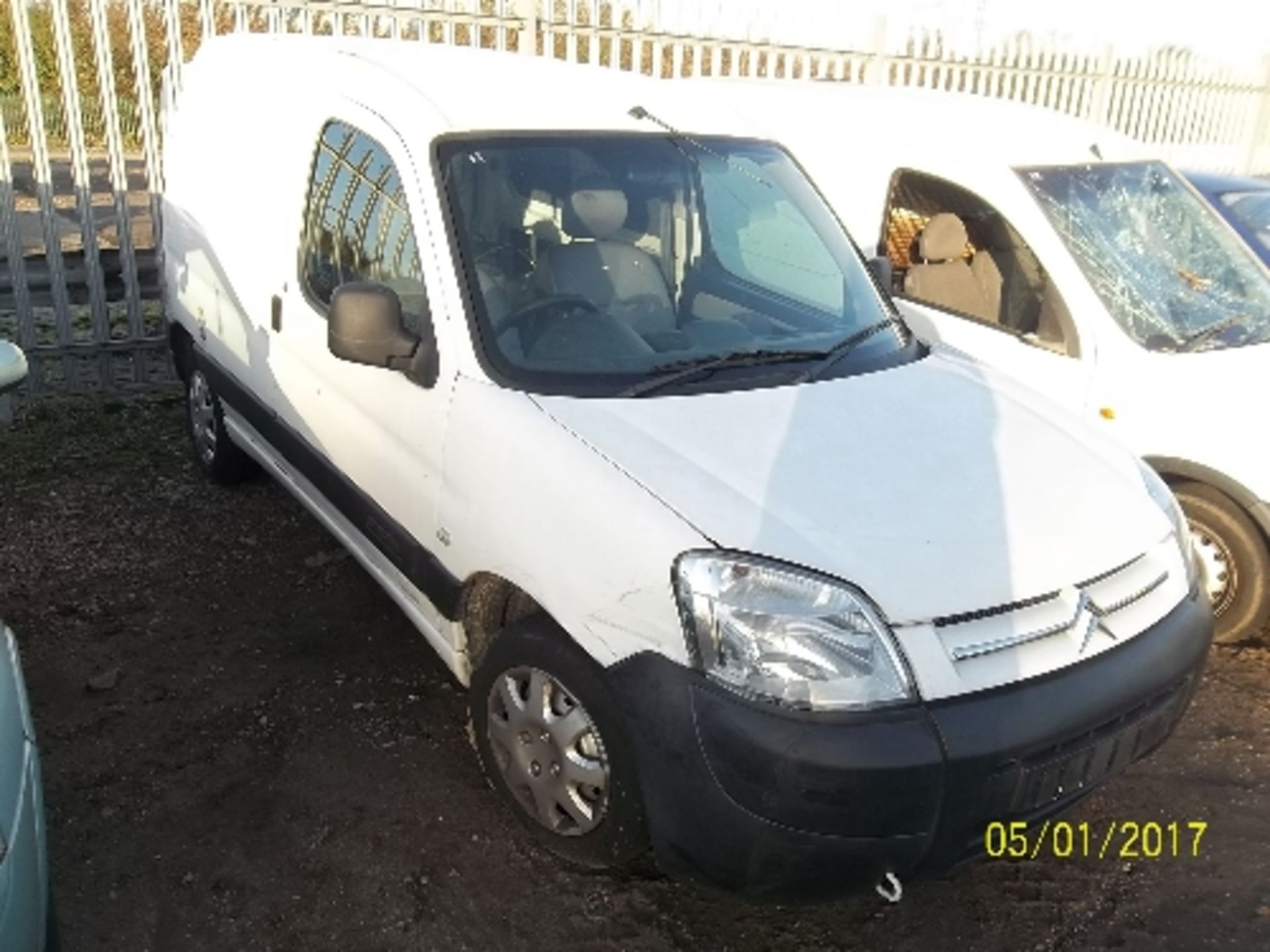 Citroen Berlingo 600D LX Car derived van - DG56 FDE Date of registration: 18.10.2006 1868cc, diesel, - Image 2 of 5