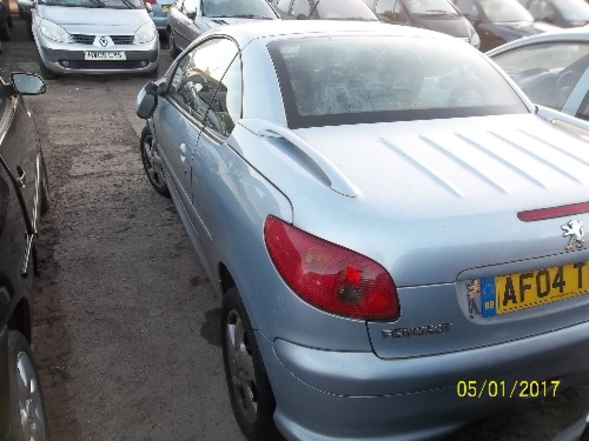 Peugeot 206 Allure Coupe - AF04 TGVDate of registration: 20.03.20041587cc, petrol, manual, - Image 4 of 4