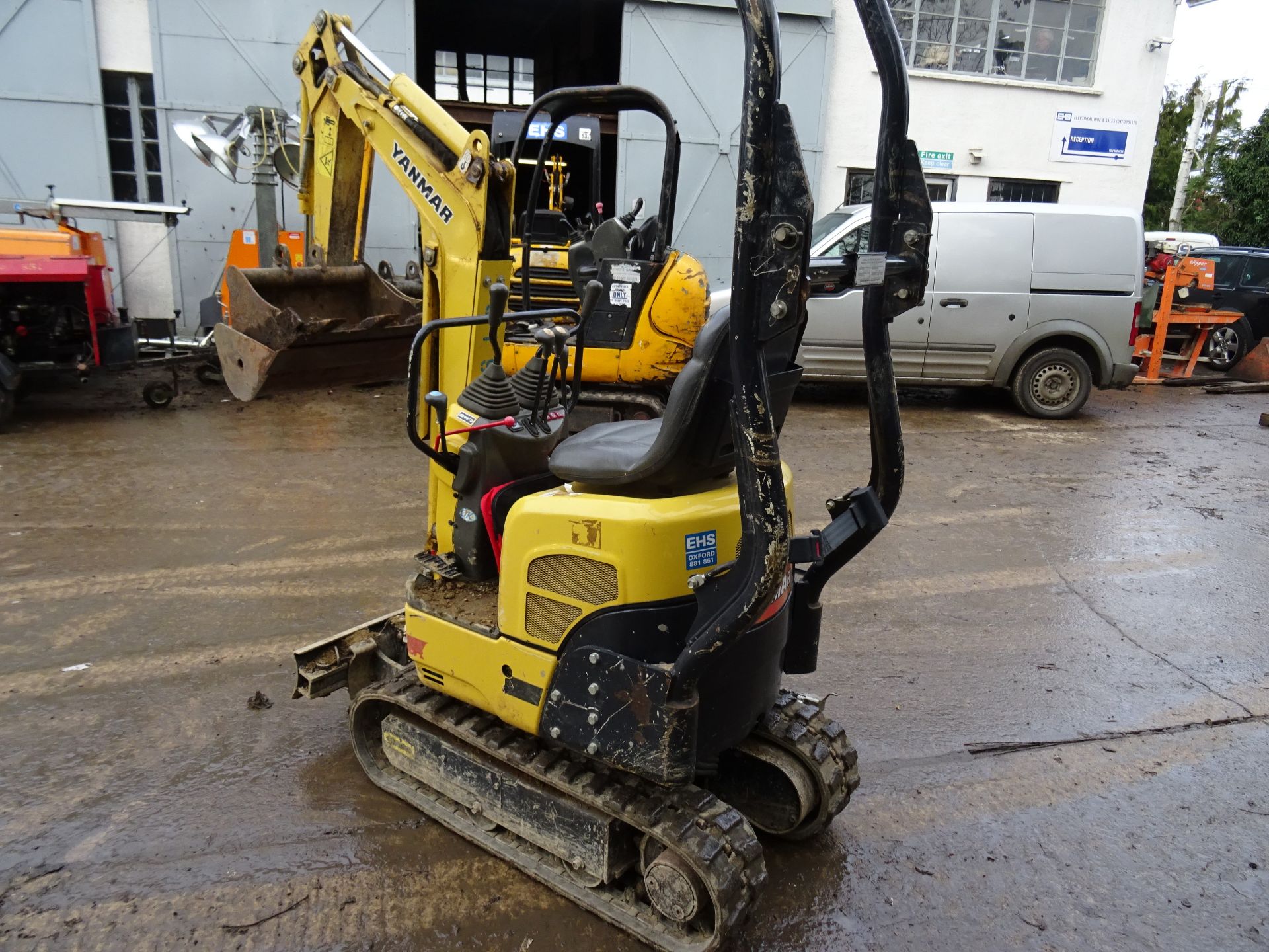 Yanmar SV08-1A(S) mini digger (2014) RDD 910 hrs 5191 c/w expanding tracks, 3 buckets. Pipes for - Image 6 of 7