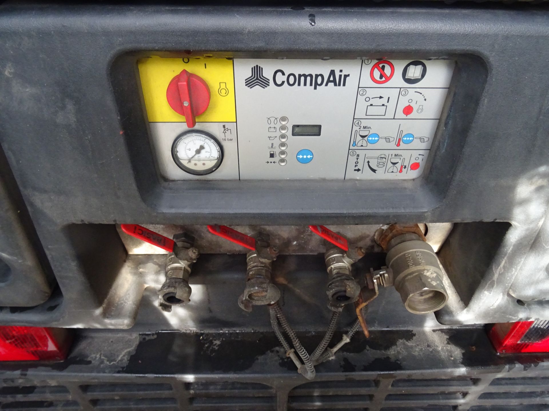 Compair C76 compressor (2014) 852 hrs 5187 RMA - Image 2 of 4