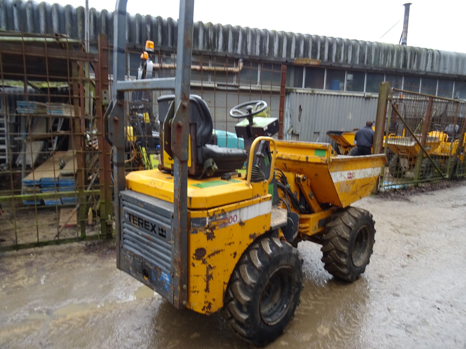 Benford HD1000 hydrostatic skip loader (2000) RDT 3553 - Bild 3 aus 4